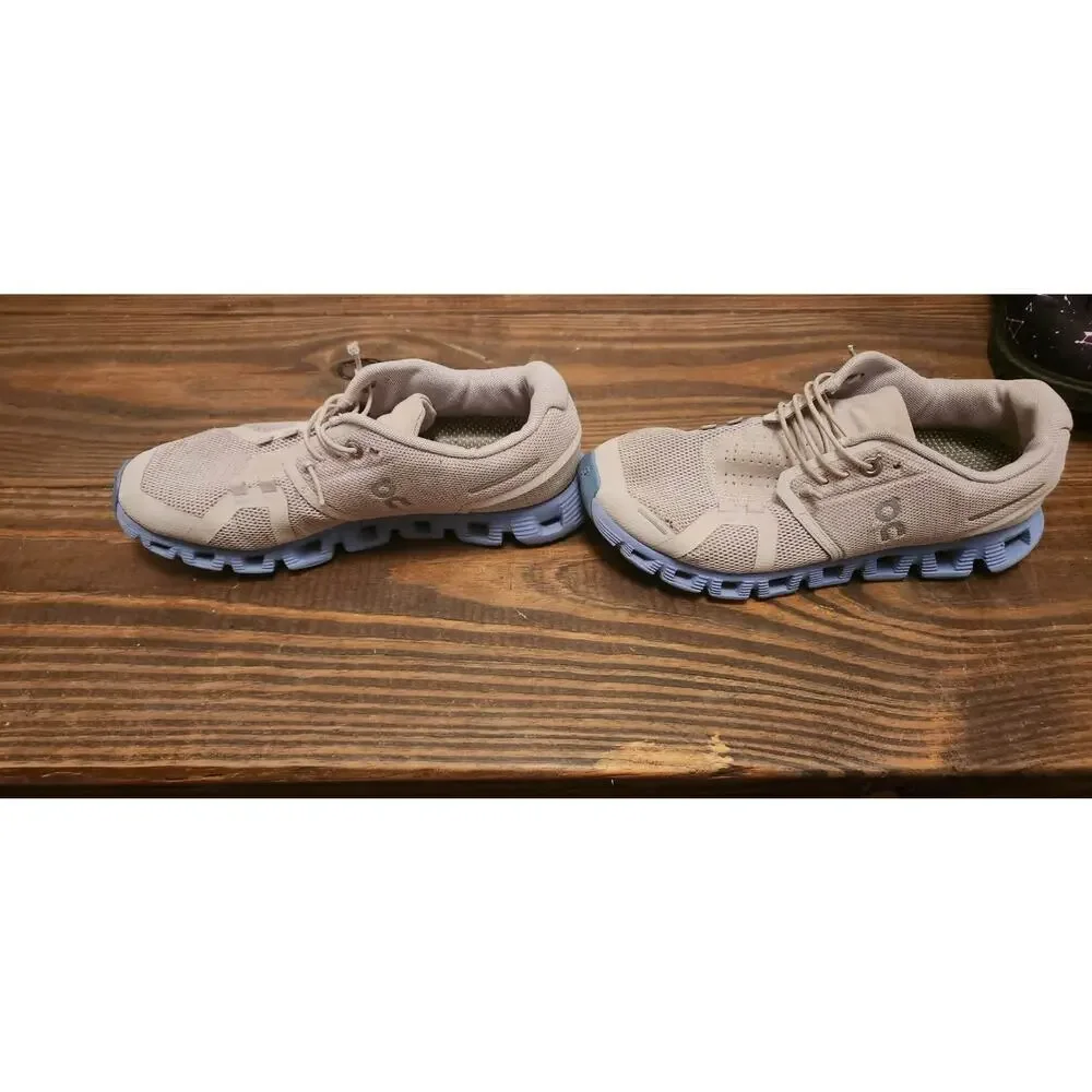 On Running Women's Size 7 Athletic Running Shoes